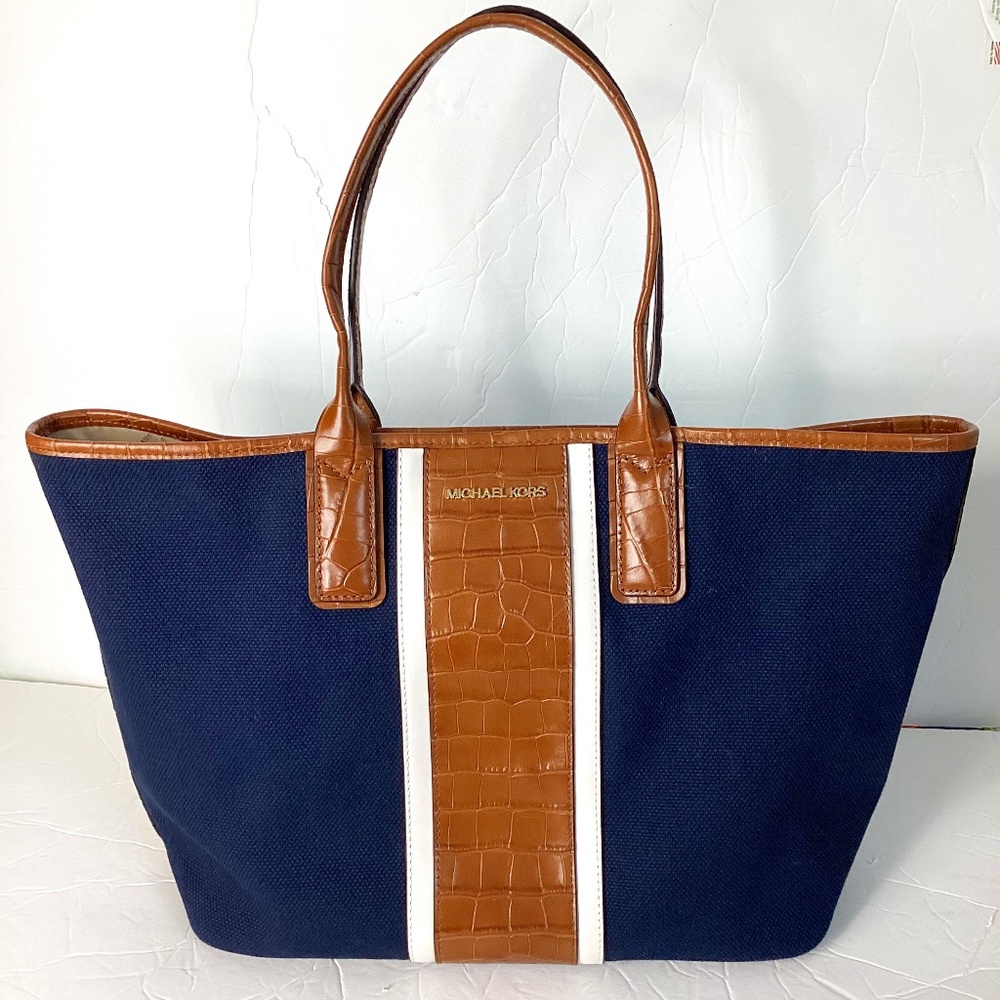 NWT MICHAEL KORS GREENWICH LARGE EAST WEST TOTE BAG NAVY CANVAS CROCO BROWN TRIM